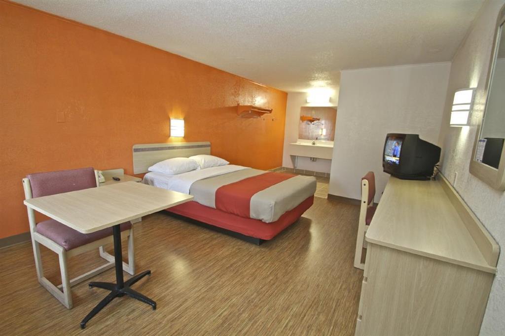 Motel 6 캘러머주 객실 사진